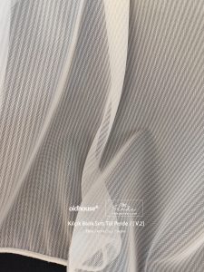 Oldhouse Balık Sırtı Tül Perde Kılçık Ekru V-2, özel ölçü dikimi ve zarif dokusuyla evinize nostaljik bir şıklık katıyor. Ücretsiz kargo ve vade farksız taksit avantajıyla hemen keşfedin!